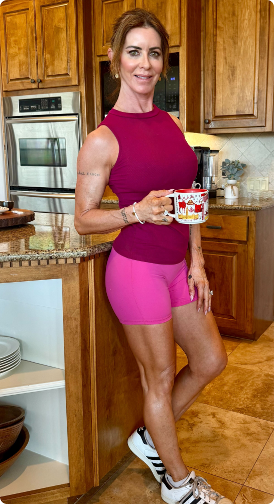 Dalyce in her kitchen